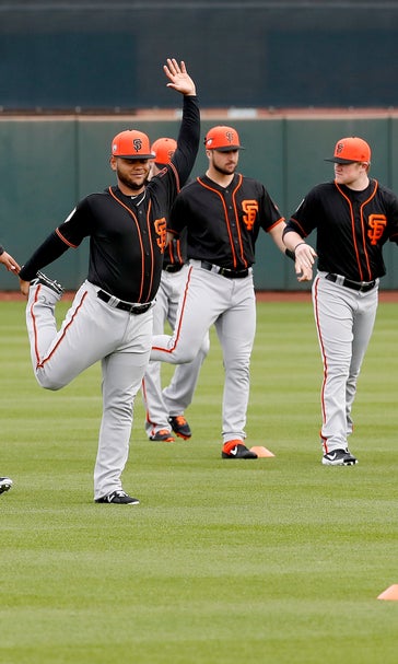 Bumgarner puts rookie Joey Bart to work on Giants’ 1st day